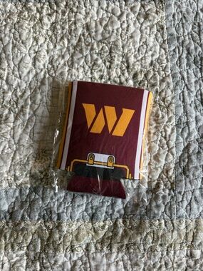 nfl washinton commanders Beverage Sleeve